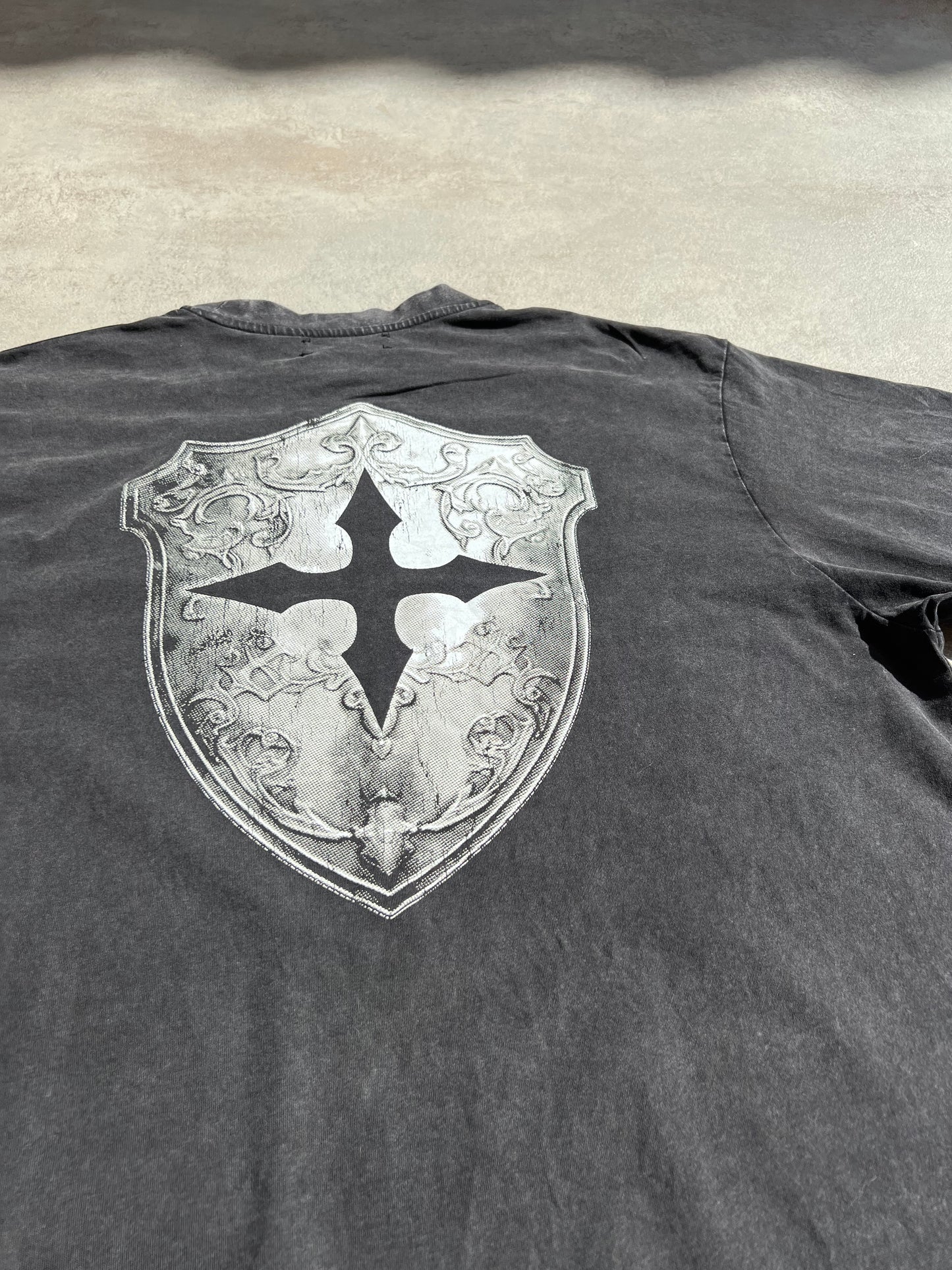 SHIELD TEE